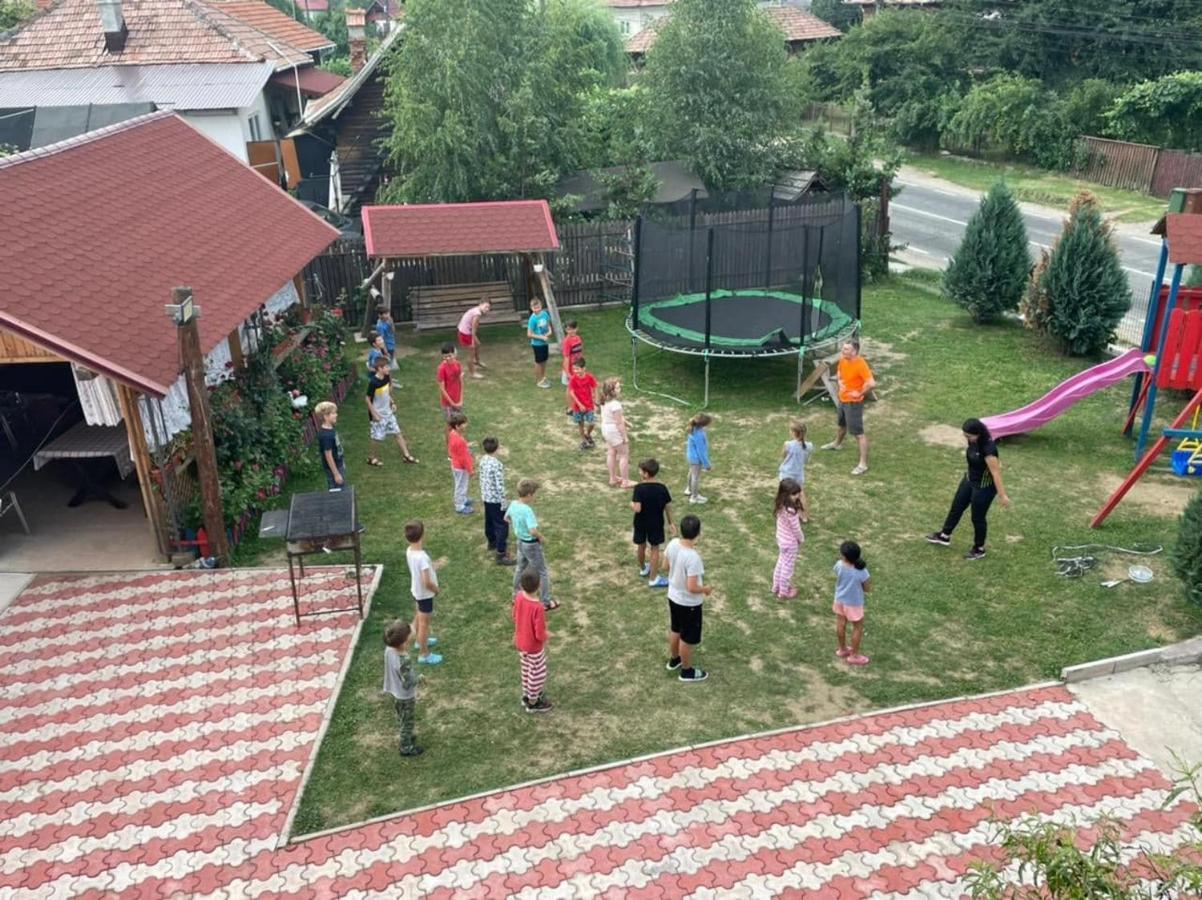 Pensiunea Patricia Oesti-Paminteni Esterno foto