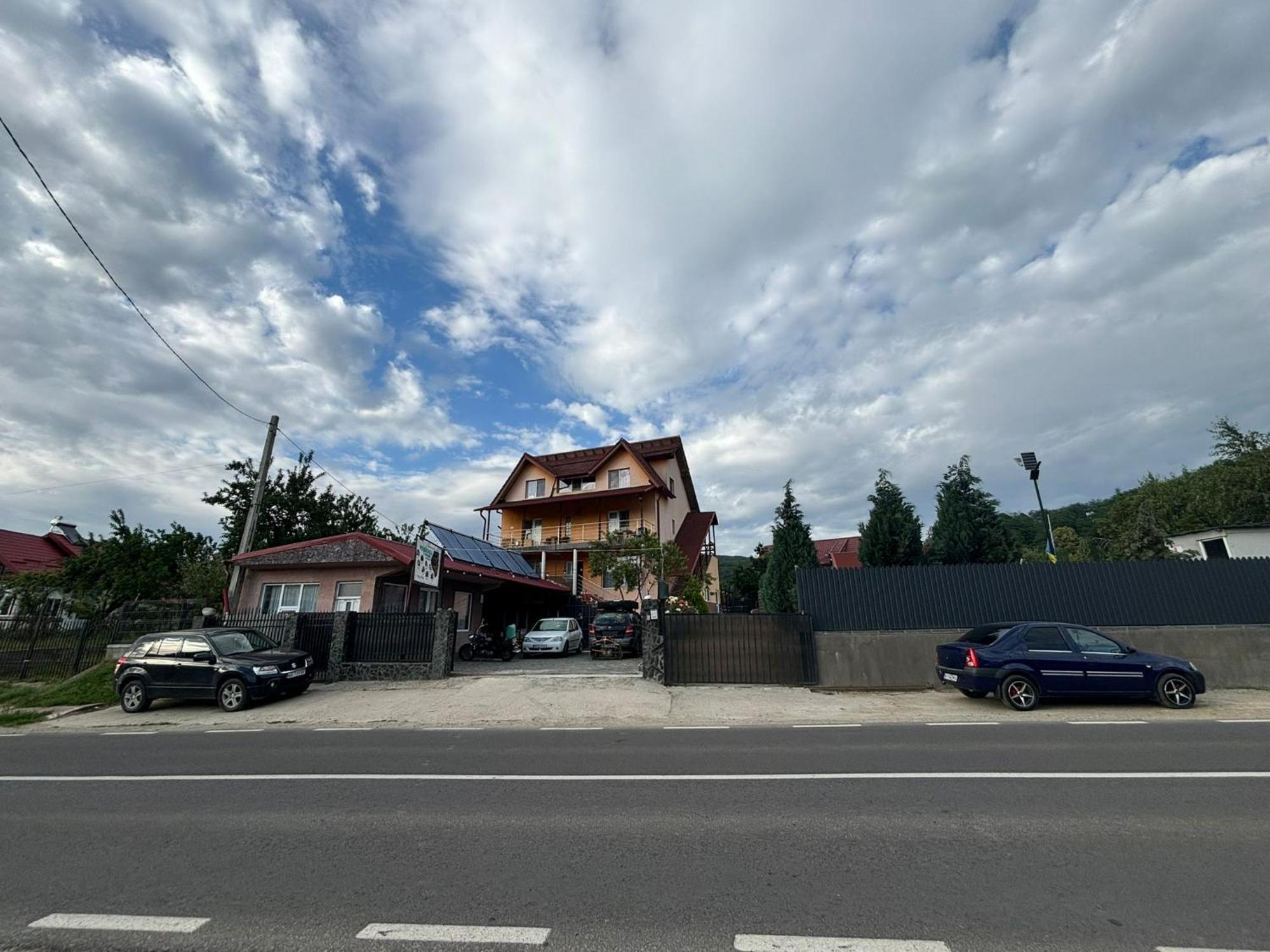 Pensiunea Patricia Oesti-Paminteni Esterno foto