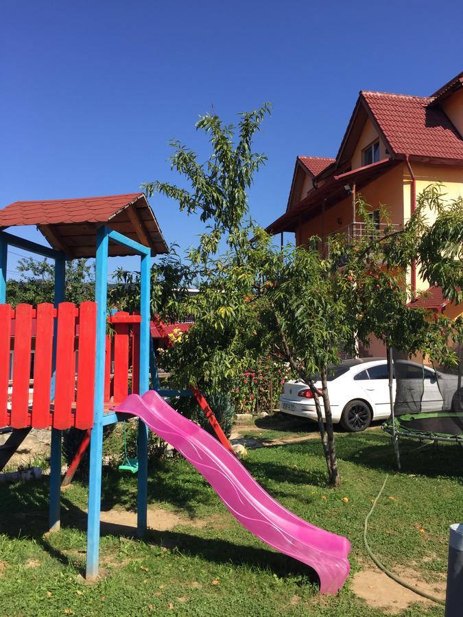 Pensiunea Patricia Oesti-Paminteni Esterno foto